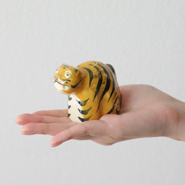 干支 寅 置物 清水焼 六兵衛窯 寅歳置物 敷板 木箱入り 干支飾り 虎の