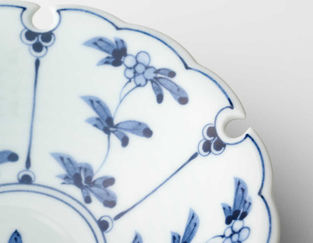 青磁 鉢 茶道具 和食器 花柄 飾皿 手練り C264 青磁 鉢 茶道具 和食器