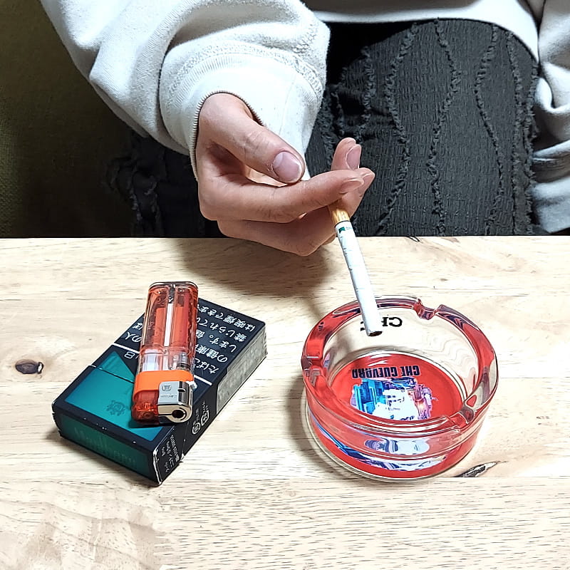 卓上灰皿 チェ・ゲバラ ガラス灰皿 ロゴ おしゃれ アッシュトレイ 銘柄