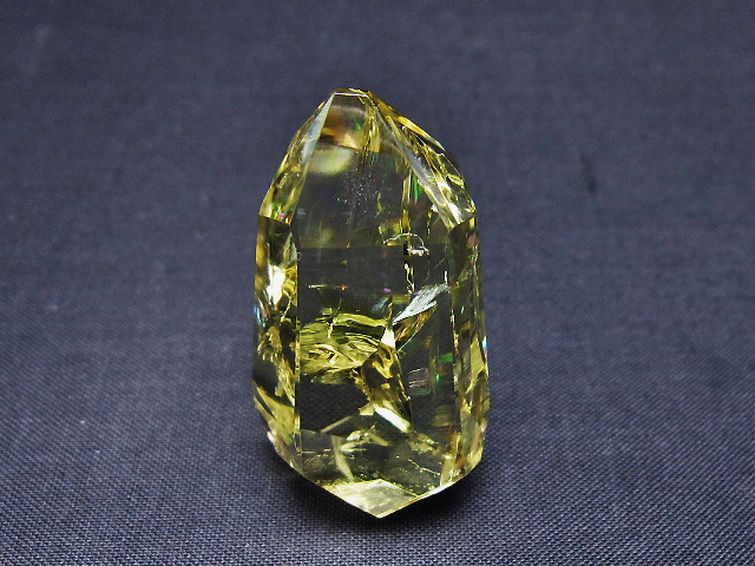 虹入り 黄水晶(シトリン) 原石[t436-3072]