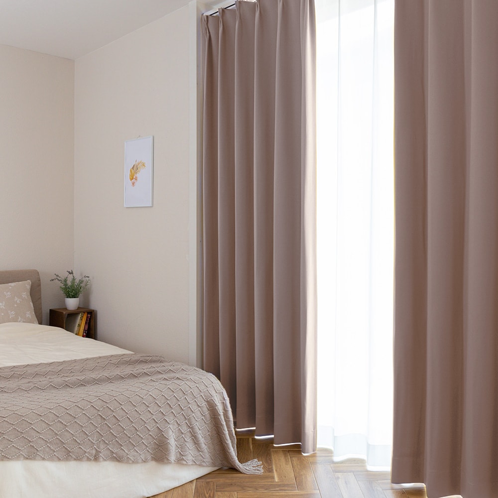 期間限定】スペースインベーダー 遮光カーテン【週末価格！】 135cm