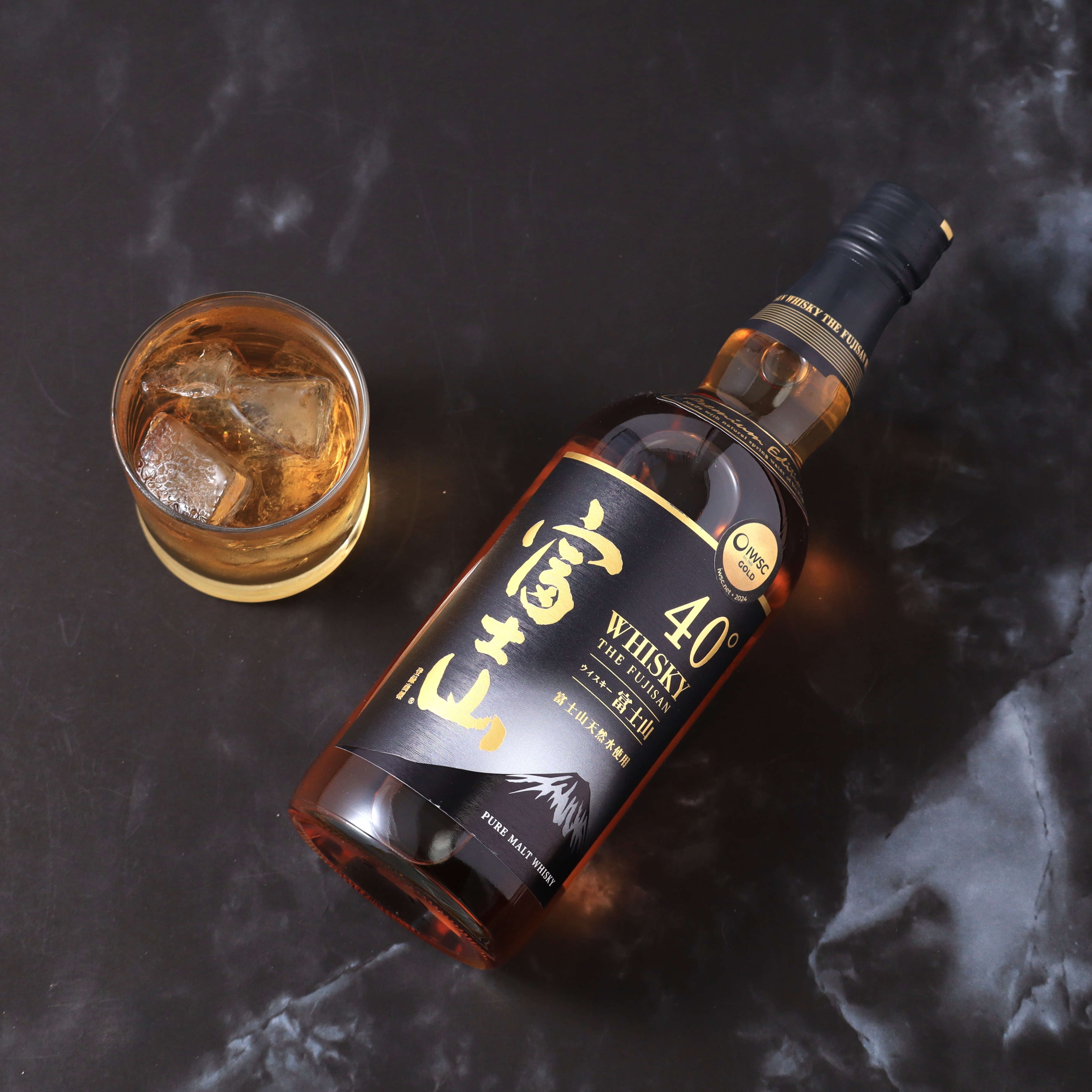 富士山ウィスキー ピュアモルトブラックラベル 700ml 富士山天然水使用