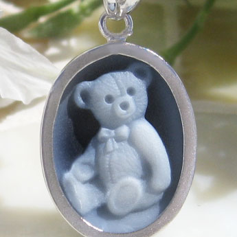 本場ドイツ産 ストーンカメオ(メノウカメオ)のカタログ カメオ専門店