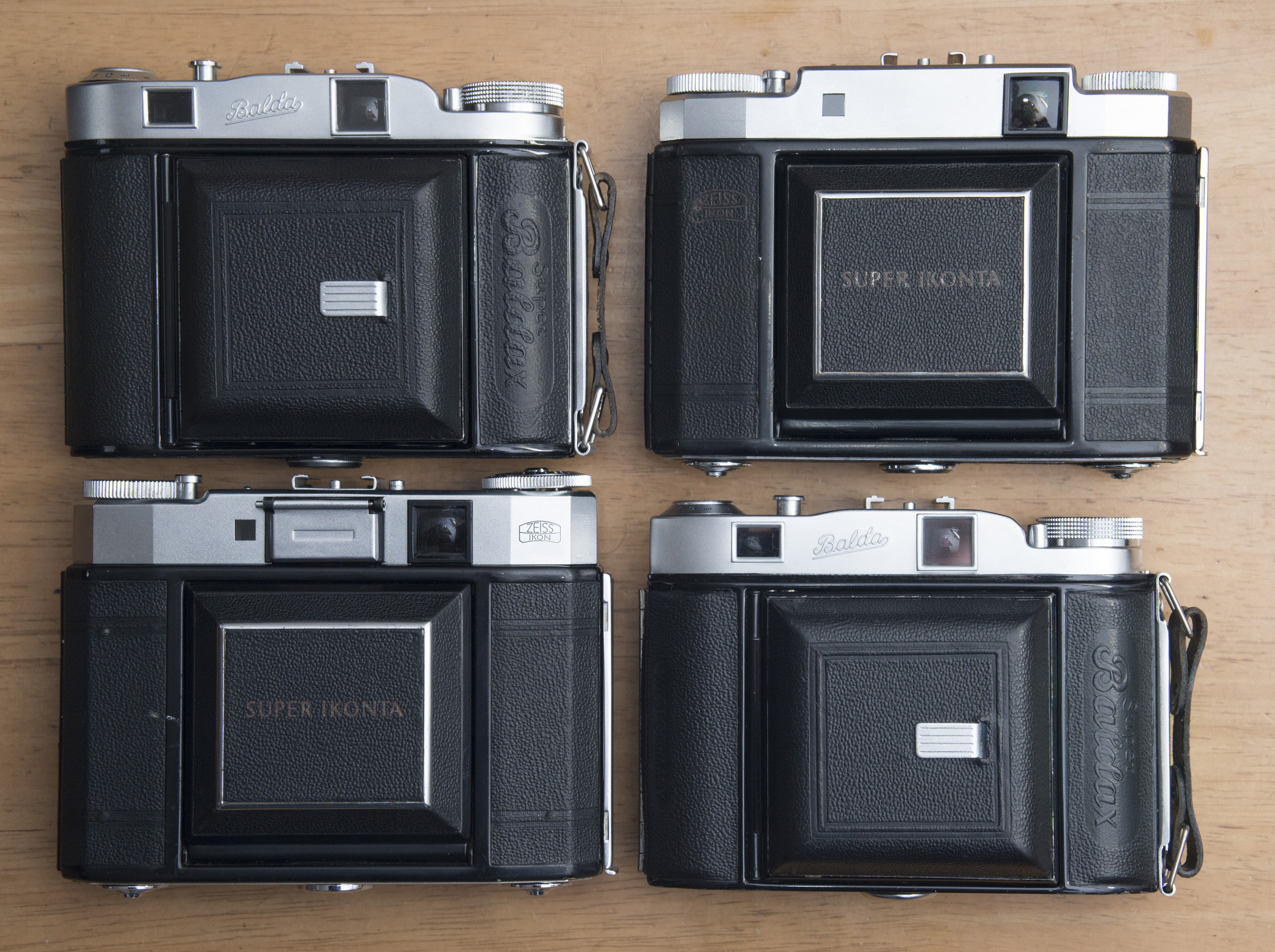 スーパーイコンタシックス