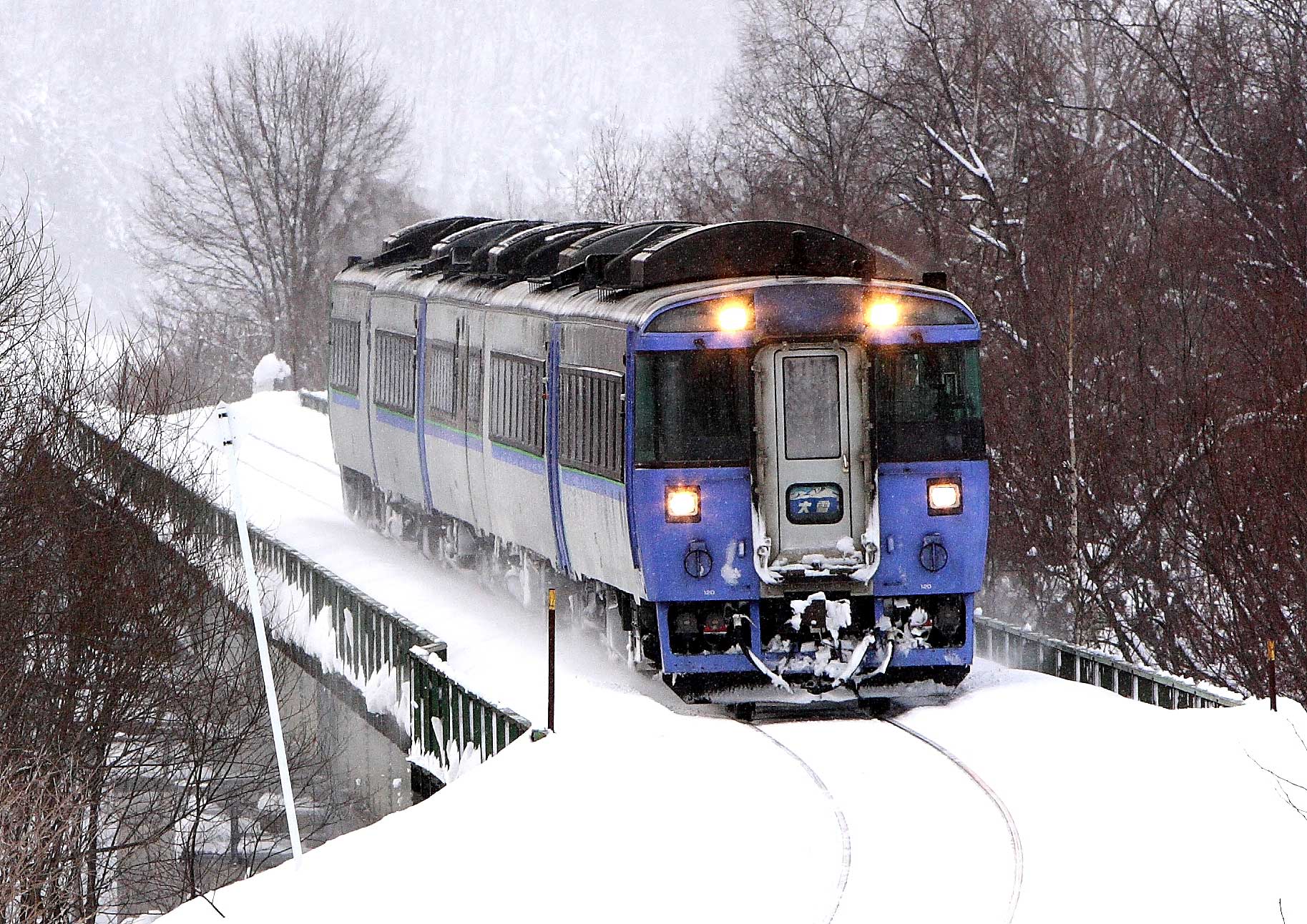 様変わりするJR北海道の特急1－復活「大雪」「サロベツ」他| 電車の