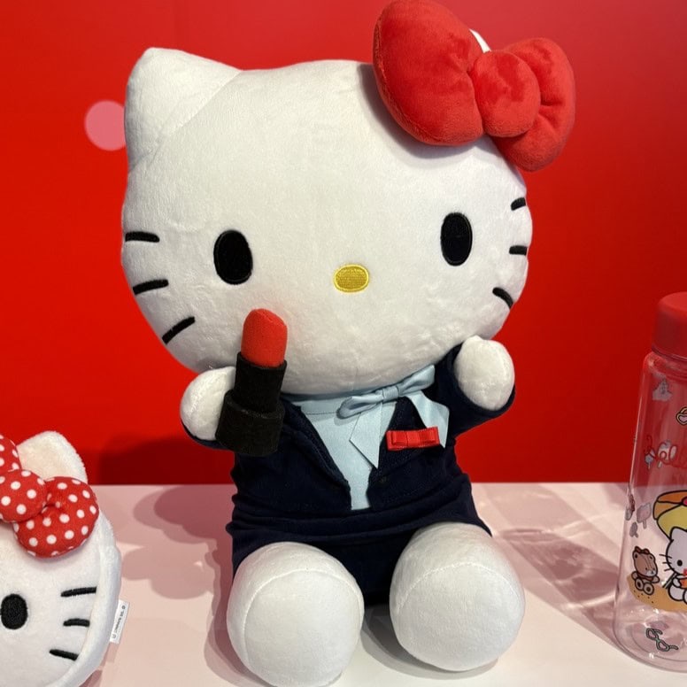 ハローキティ】が資生堂の美容部員に!? 資生堂オンラインストアで