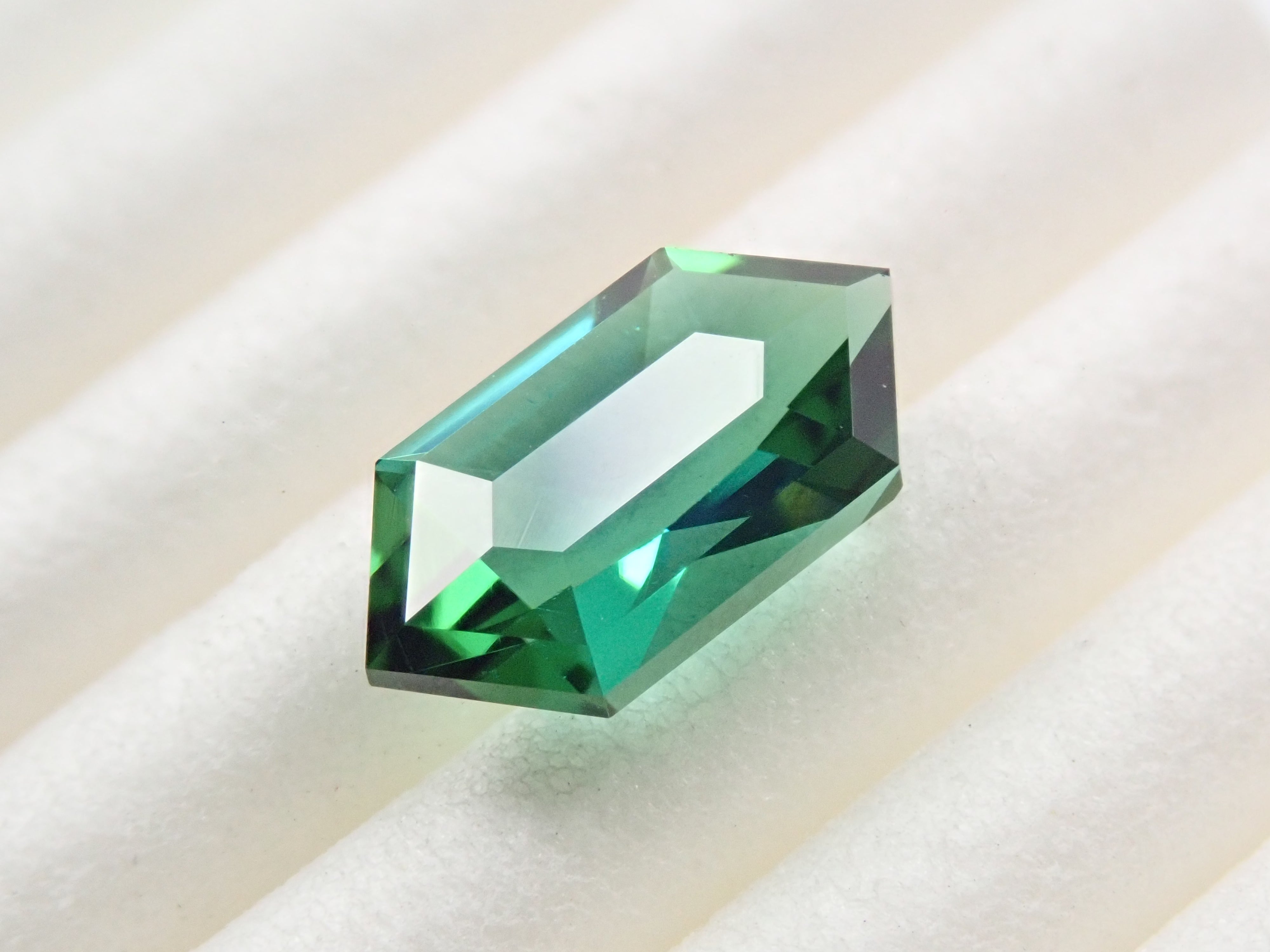 グリーントルマリン 1.258ctルース