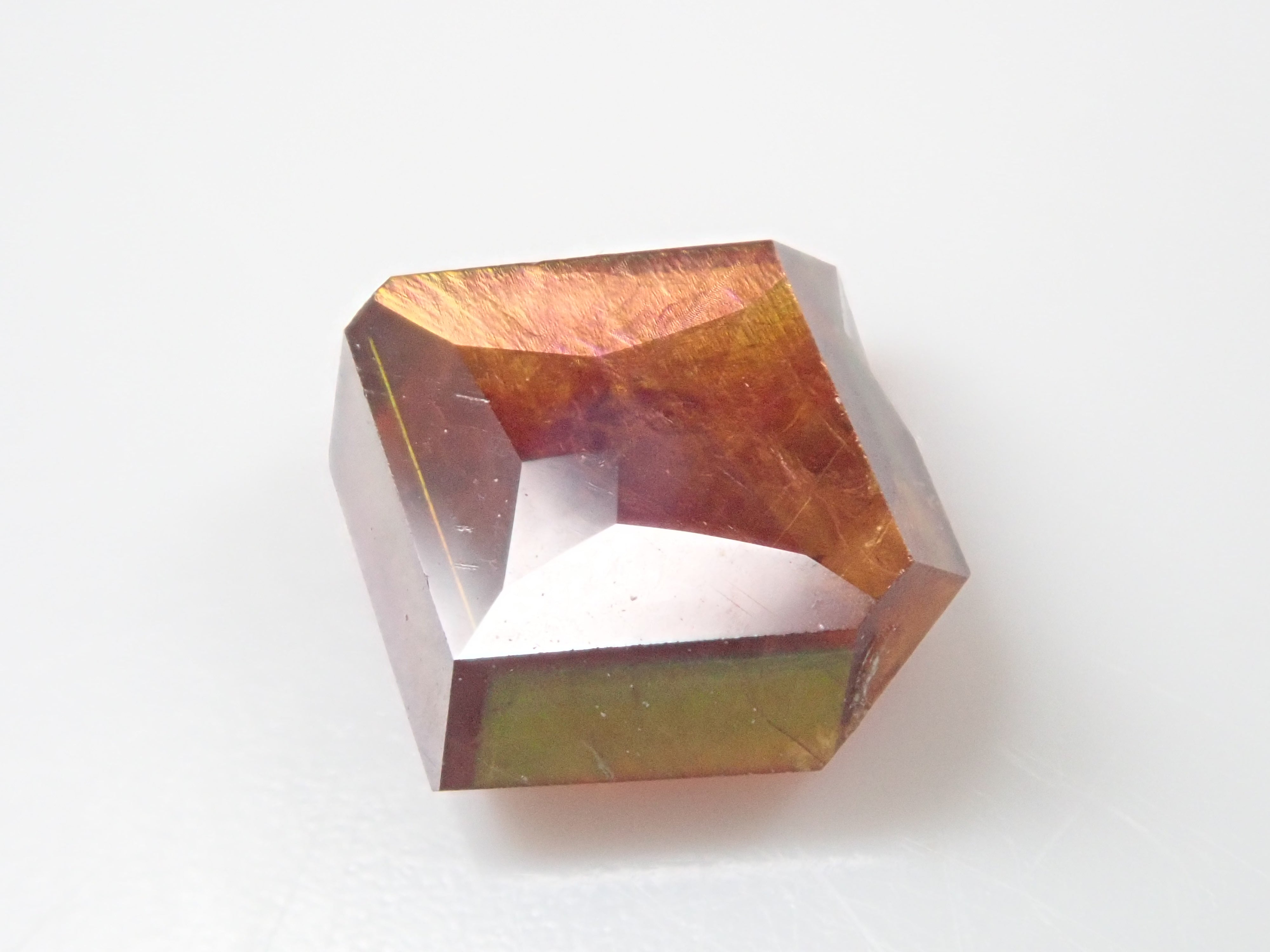 TC国産鉱物 奈良県産 レインボーガーネット 14．4ct （特大！）