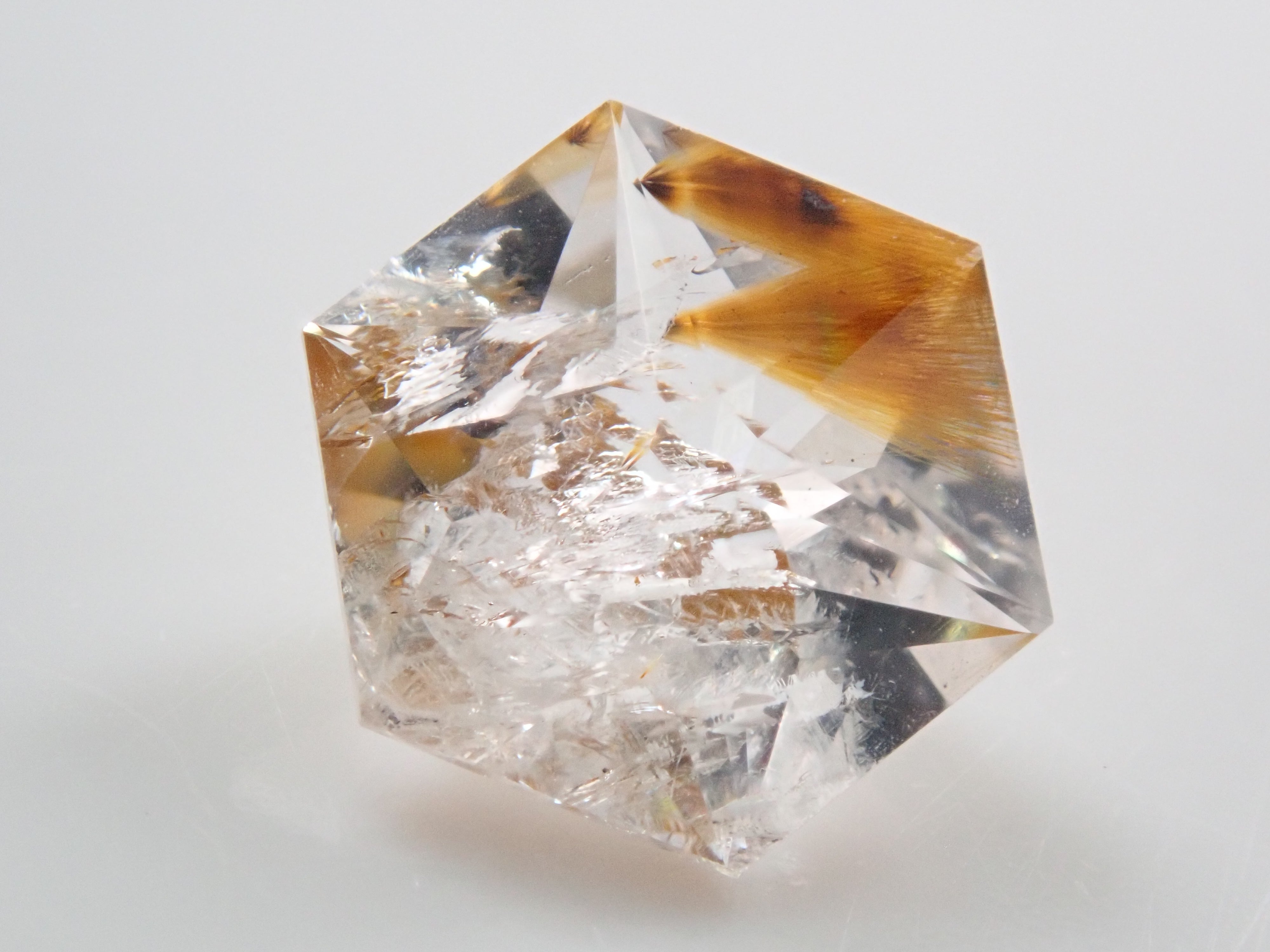 ブラジル産ゲーサイトインアメジスト 0.806ctルース