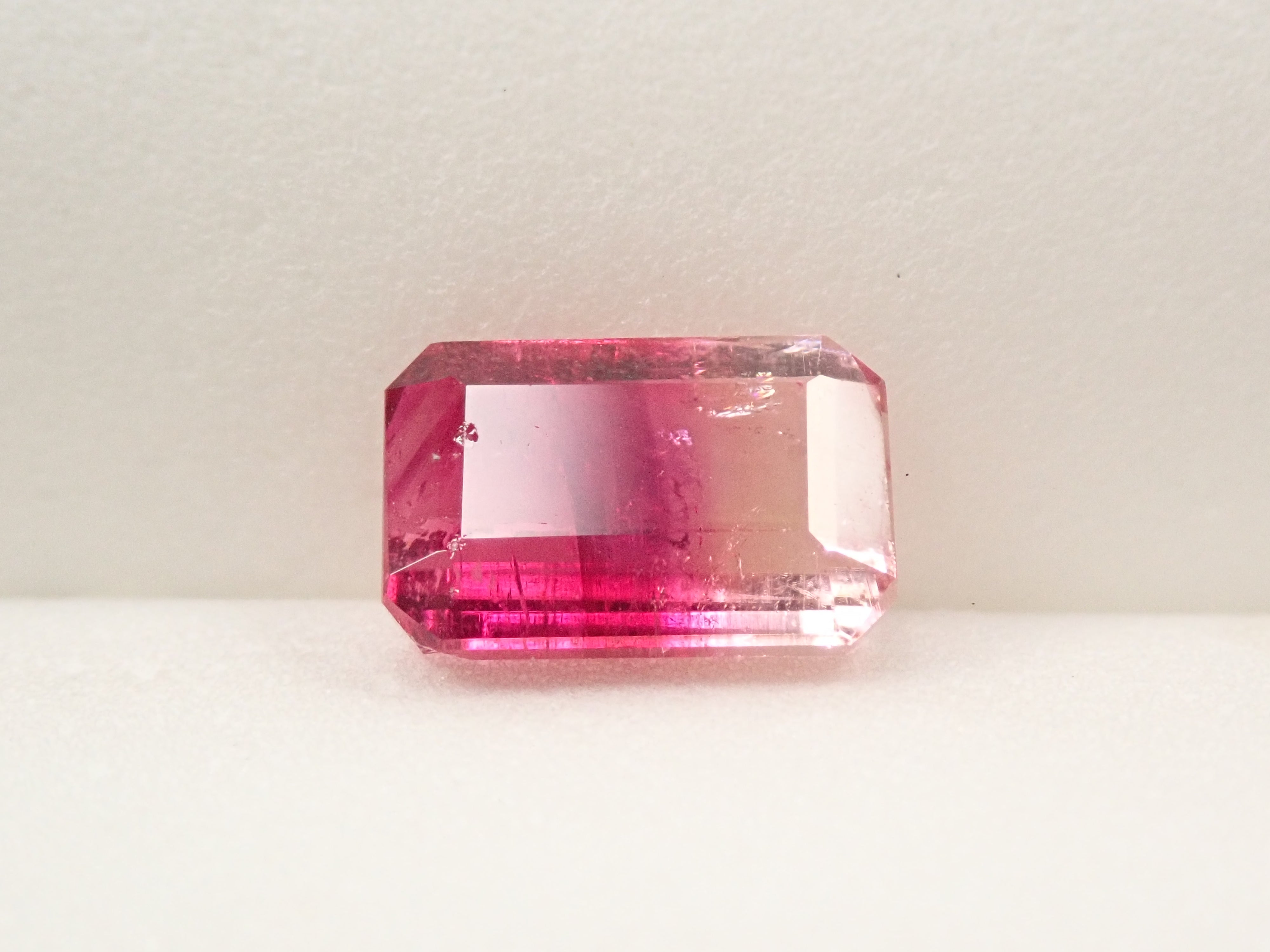 アフガニスタン産バイカラートルマリン（通称名：バイカラールベライト