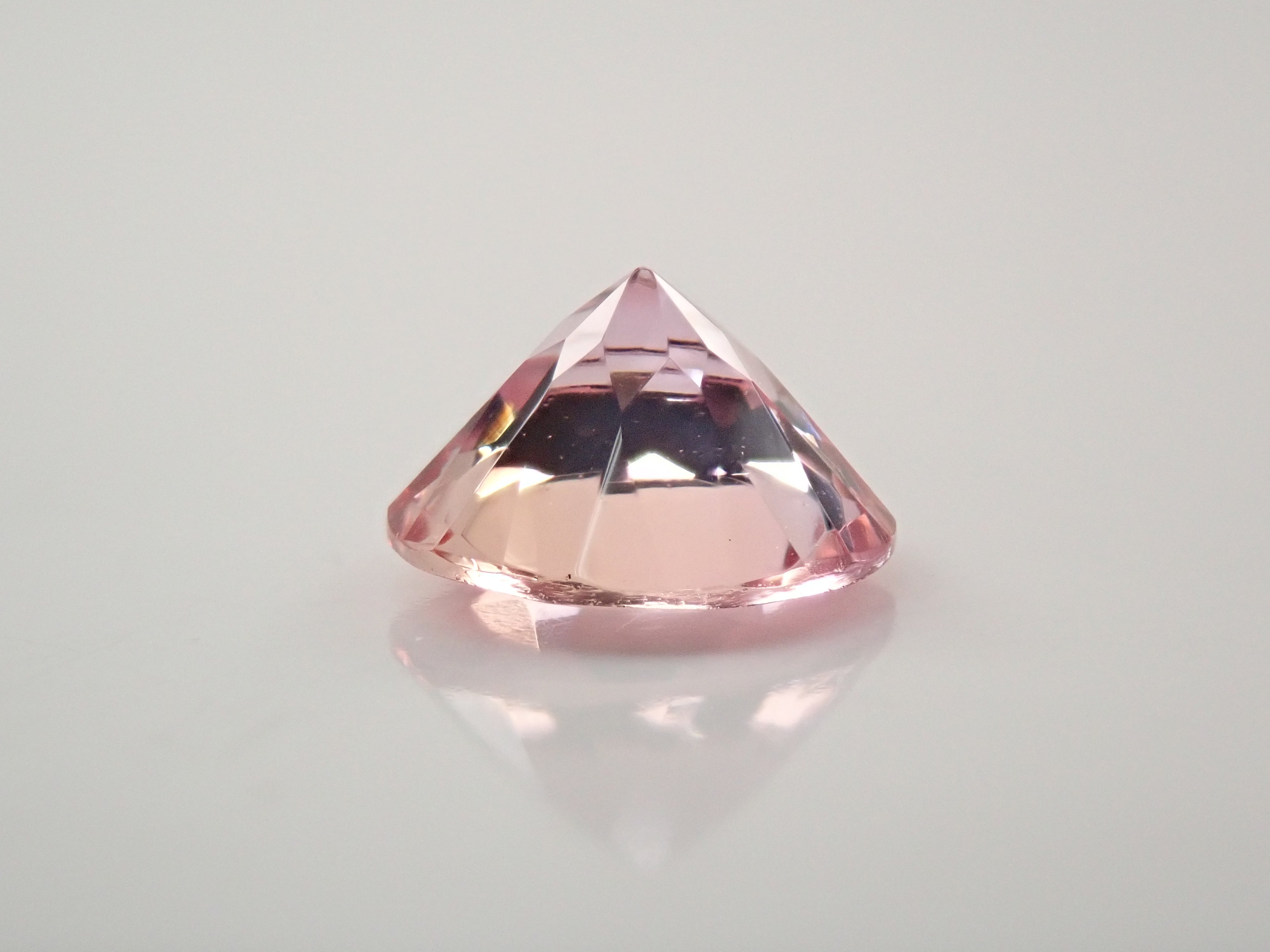 ブラジル産非加熱ピンクインペリアルトパーズ（シェリーピンク） 1.029