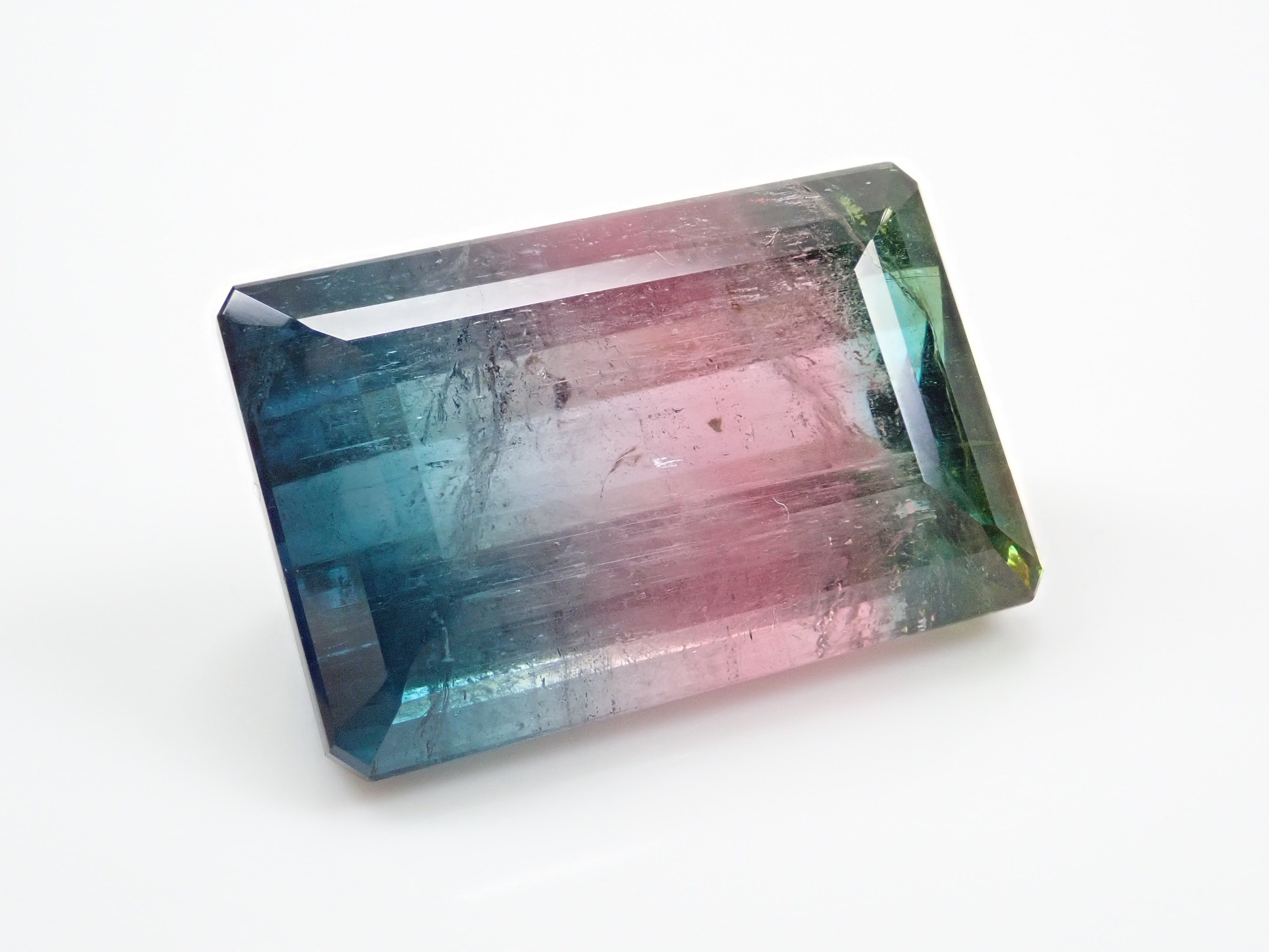 パーティカラートルマリン 40.970ctルース（4色）