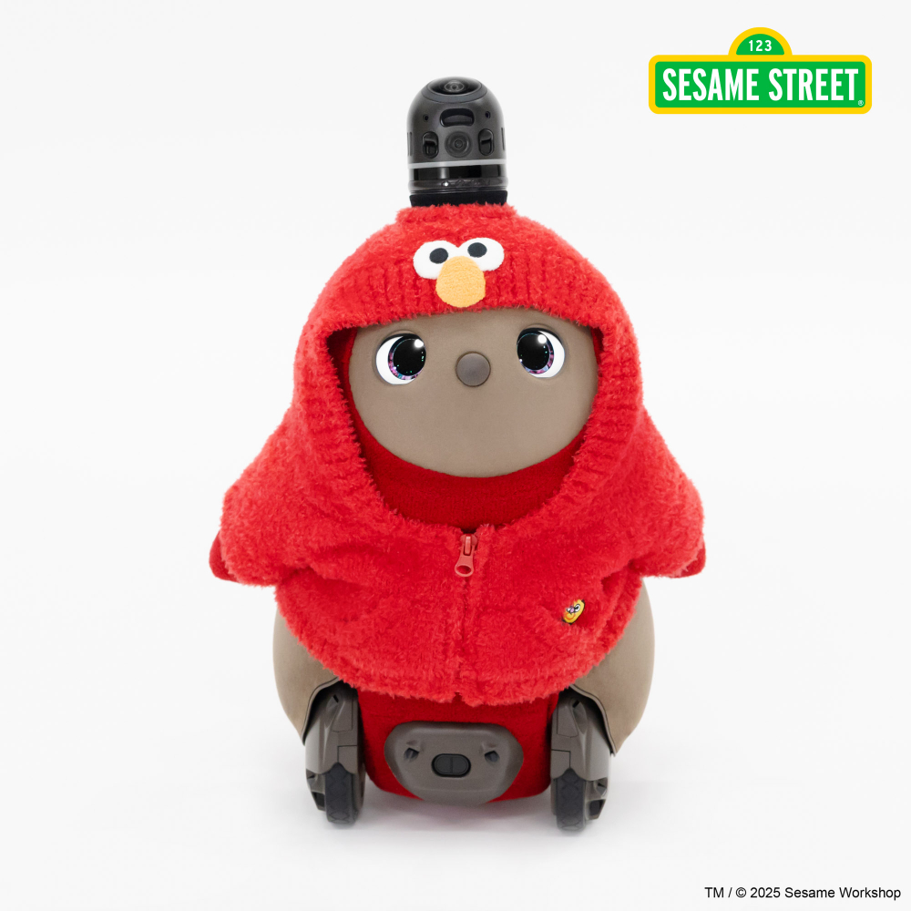 SESAME STREET meets LOVOT ふわもこパーカー（レッド） | LOVOT