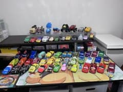 毎週500円値下げ マテル トミカ カーズ 60台 まとめ売り - メルカリ