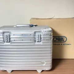 2026年最新】リモワ アウディの人気アイテム - メルカリ