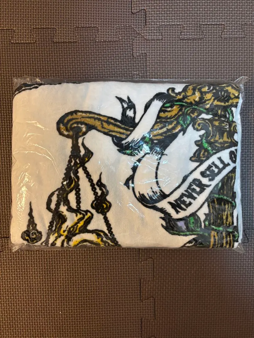 2026年最新】uverworld バスタオルの人気アイテム - メルカリ