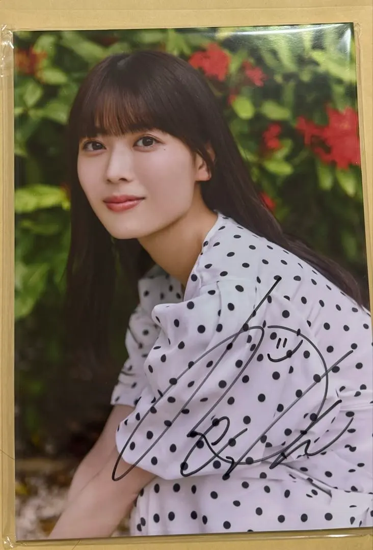 岩本蓮加 直筆サイン入りパネル 写真集