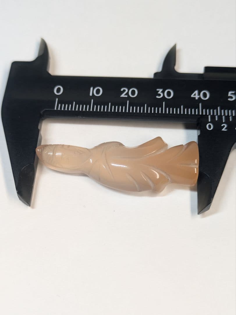 古瑪瑙 水晶 観音様 仏様 菩薩 瑪瑙 骨董 古玩 印材 根付 念持仏