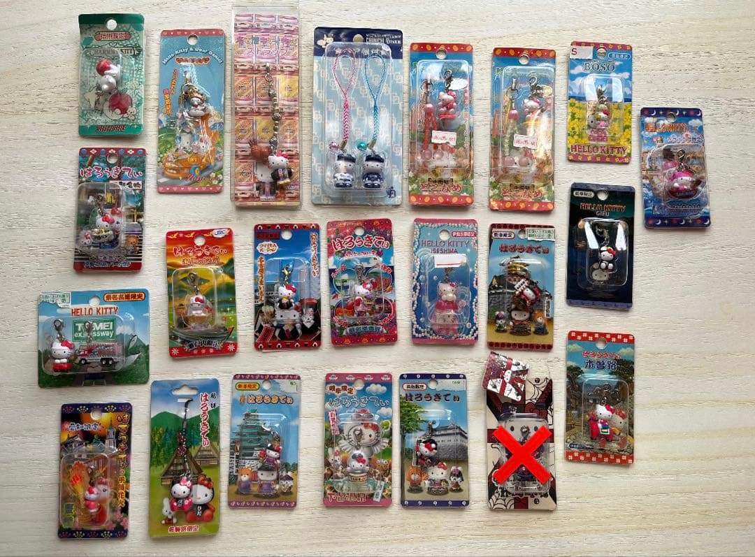 ハローキティ ストラップセット 複数デザイン　約176個