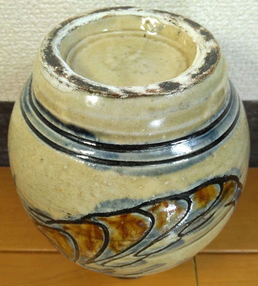 人間国宝 金城次郎 海老魚紋花瓶 栞 共箱 壺屋焼 壷屋焼 やちむん