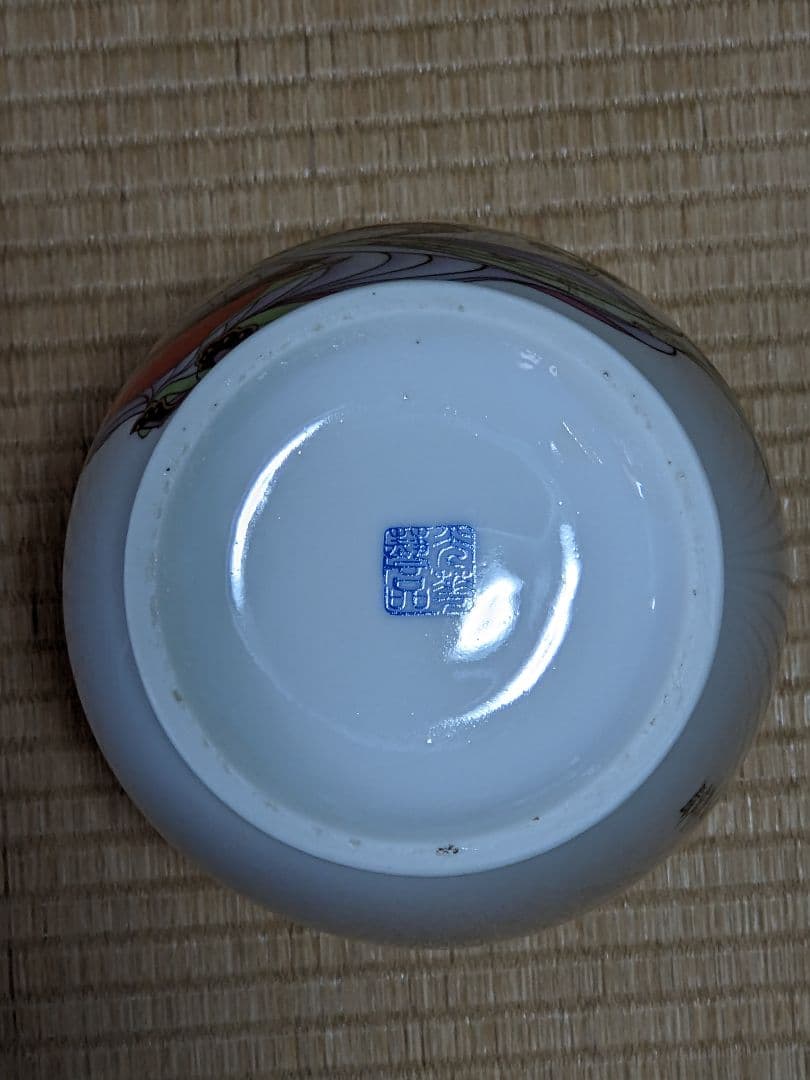 ♢中国陶磁器 瓔珞紋 団扇美人図 粉彩花瓶 陶画工1級職人