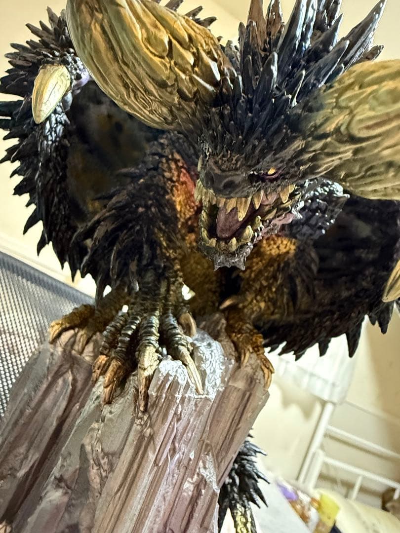 美品】モンスターハンター 歴戦王 ネルギガンテ フィギュア プレミア