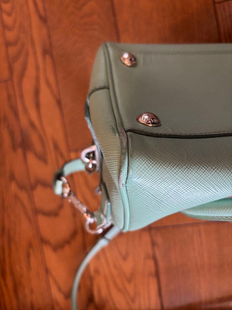 PRADA ミントグリーン ショルダーバッグ