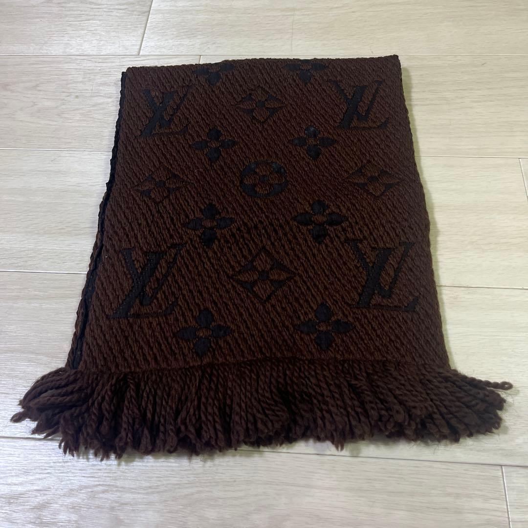 LOUIS VUITTONブラウン ロゴ入り ニットマフラー フリンジ付き