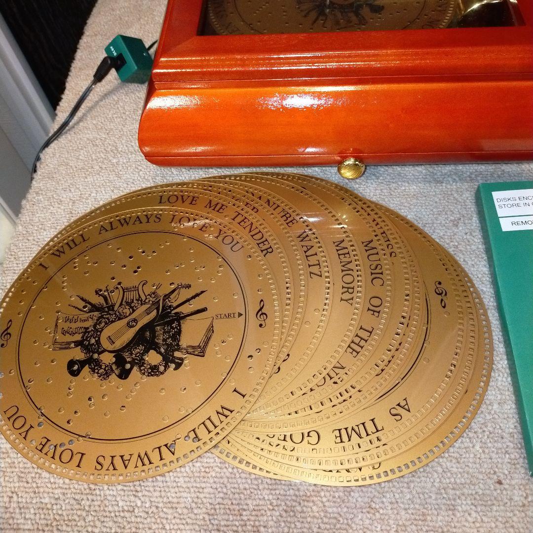 cherry　550 Mr. Christmas Holiday