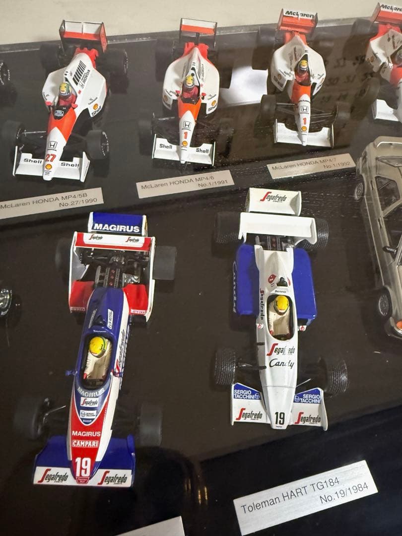 限定 アイルトン セナ ミニチャンプス 1/43 18台セット F1 ミニカー