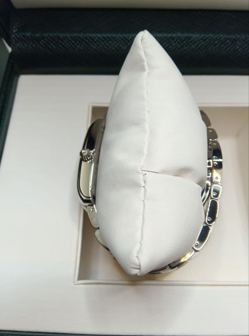 L*Y様 新品フレデリックコンスタント腕時計ステンレスサファイアガラス