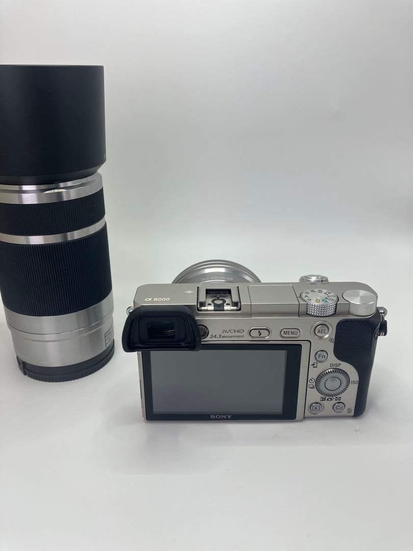 返品保証・動作良好】SONY α6000 ダブルズームレンズキット シルバー