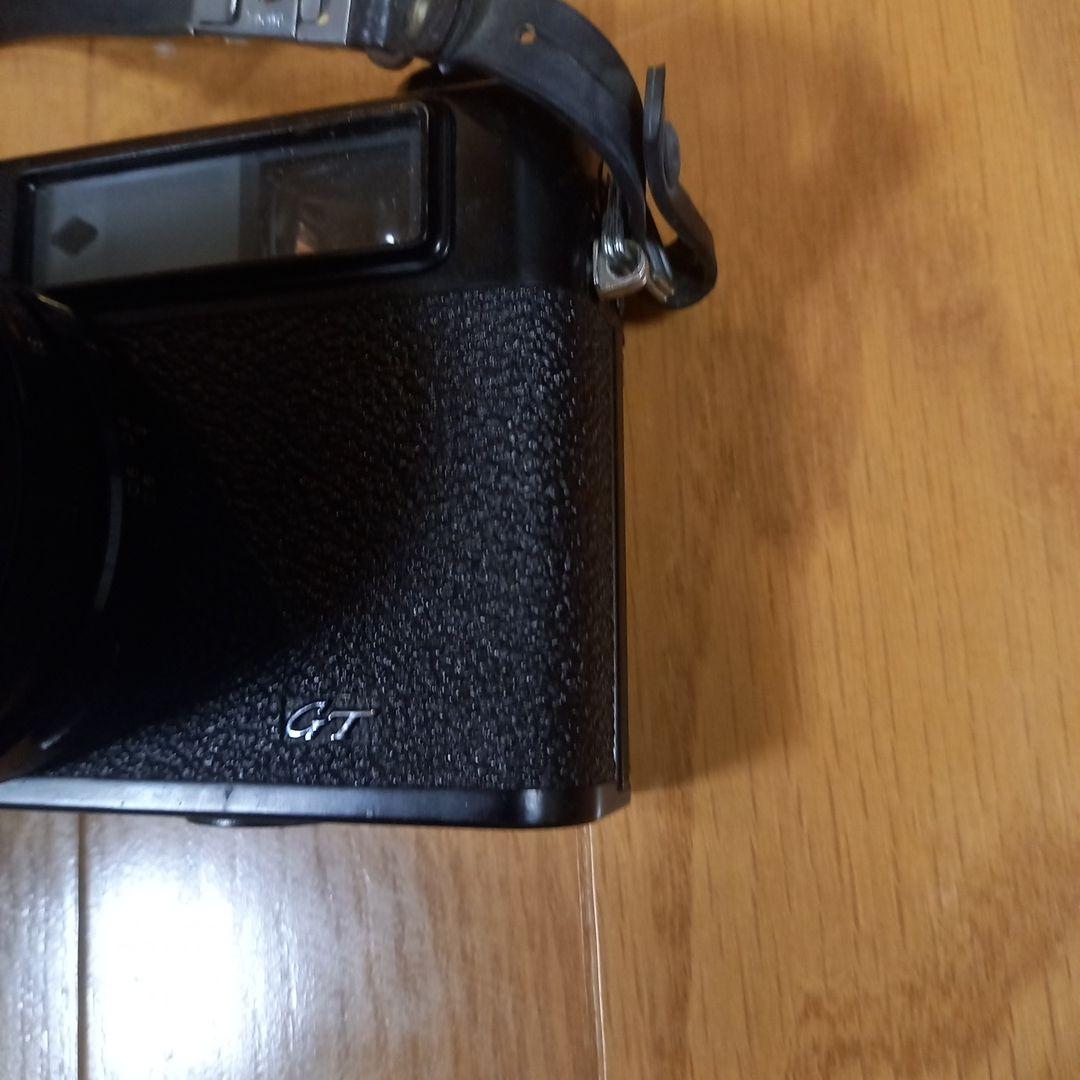 ヤシカの古いフィルムカメラ 付属品有り インテリア等にも