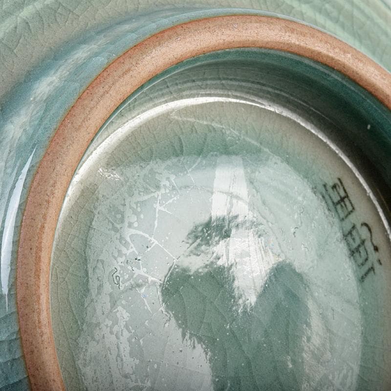 韓国人間文化財　柳海剛（柳根瀅）作　高麗青磁　象嵌　水指　共箱　M　R8896B