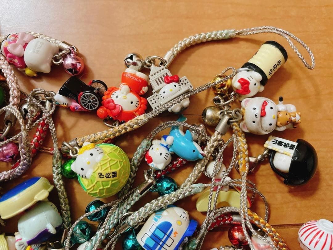 ご当地キティ ハローキティ 根付 ストラップ 大量 まとめ 113個 廃盤