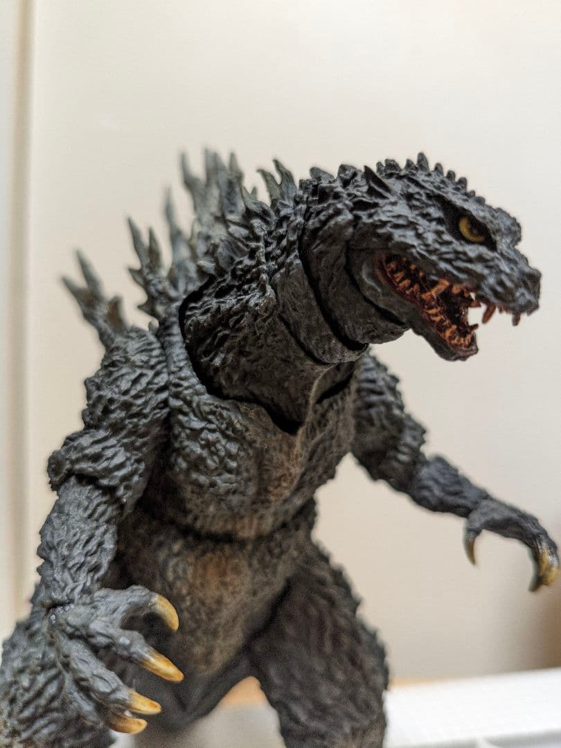 S.H.MonsterArts ゴジラ2000 SpecialColorVer.