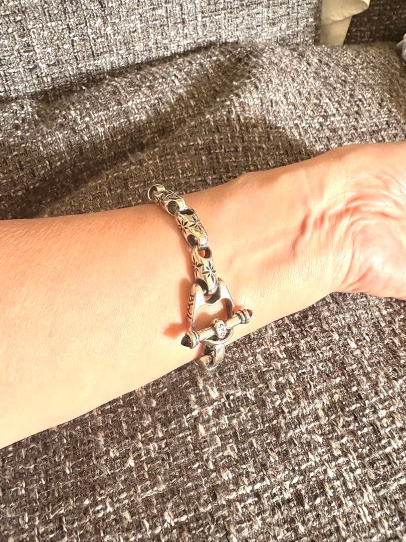 ビルウォールレザー ミッドスター　ブレスレット　バングル