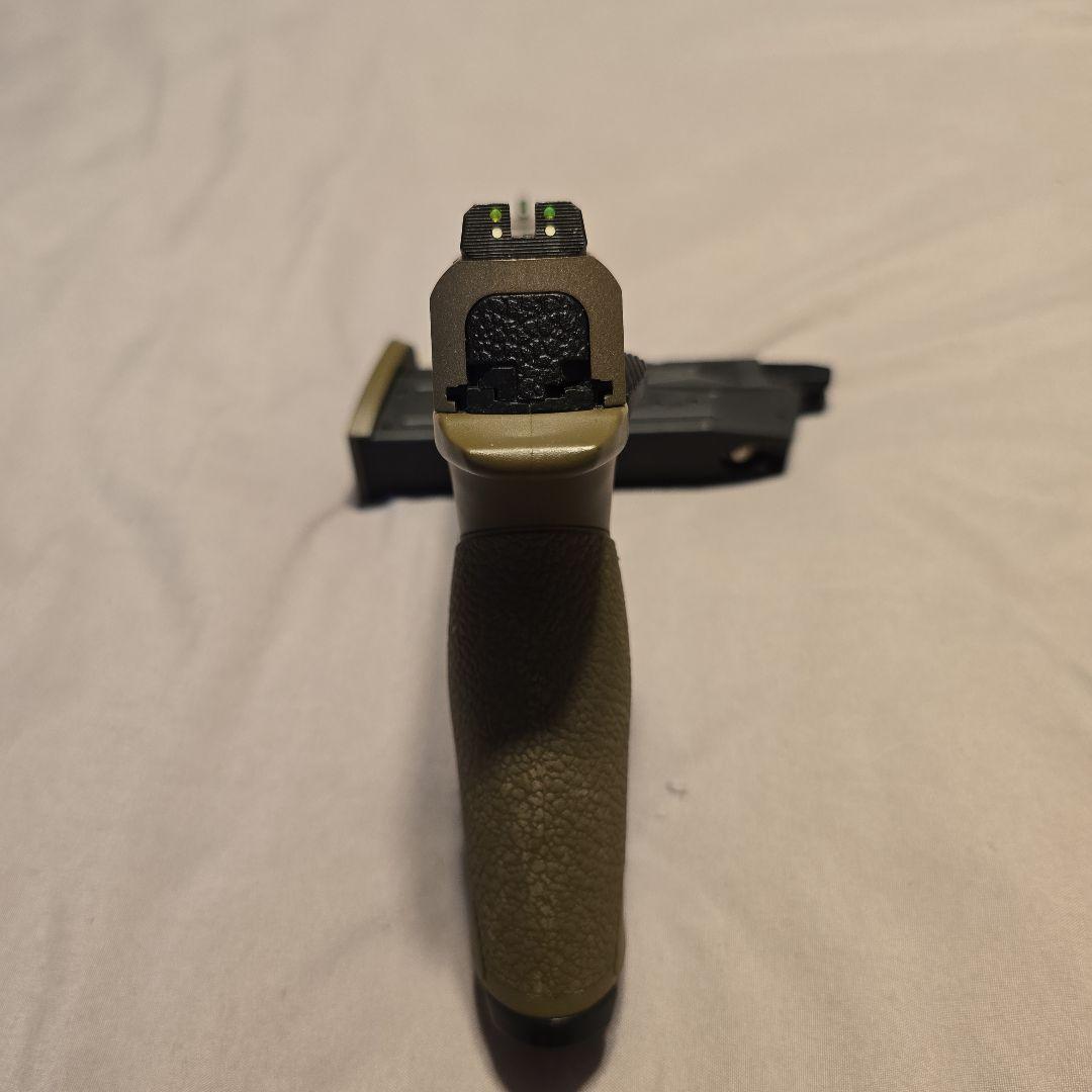 オリーブドラブ ガスガン セミオート