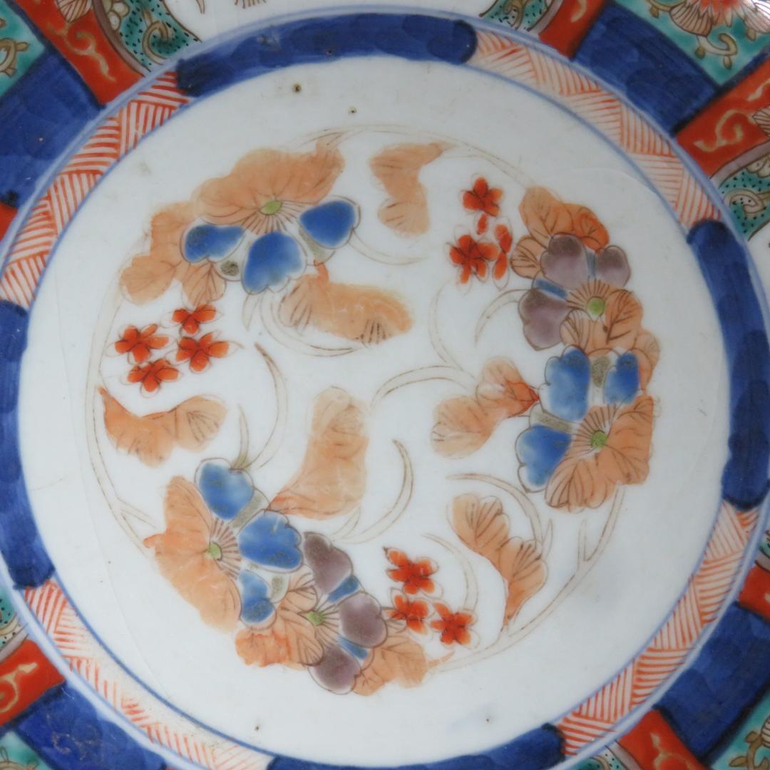 古伊万里 鳳凰 唐草 冨貴長春 ニュウ 窯傷あり 色絵付 草花文様