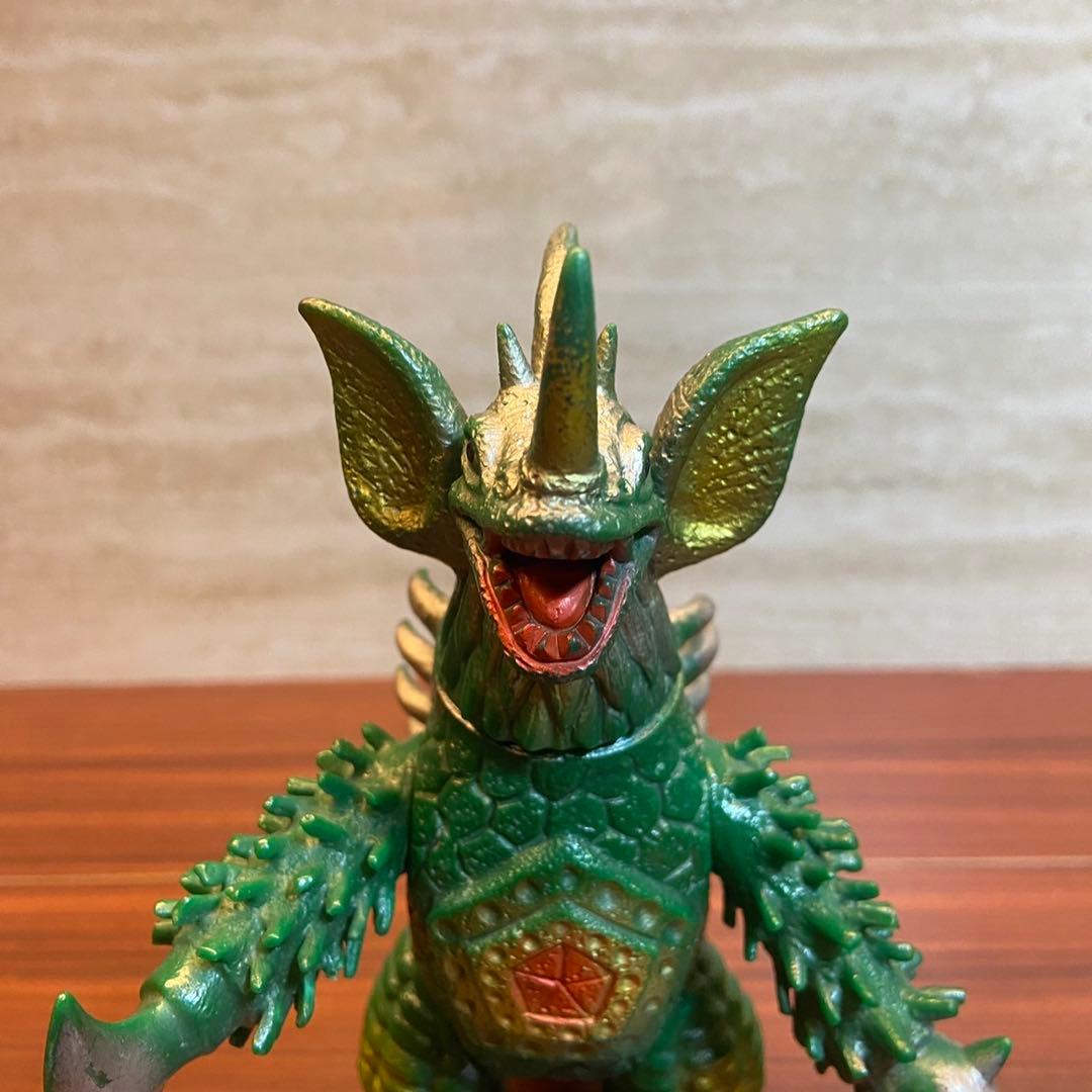 ポピー タイラント ソフビ 5674 - メルカリ