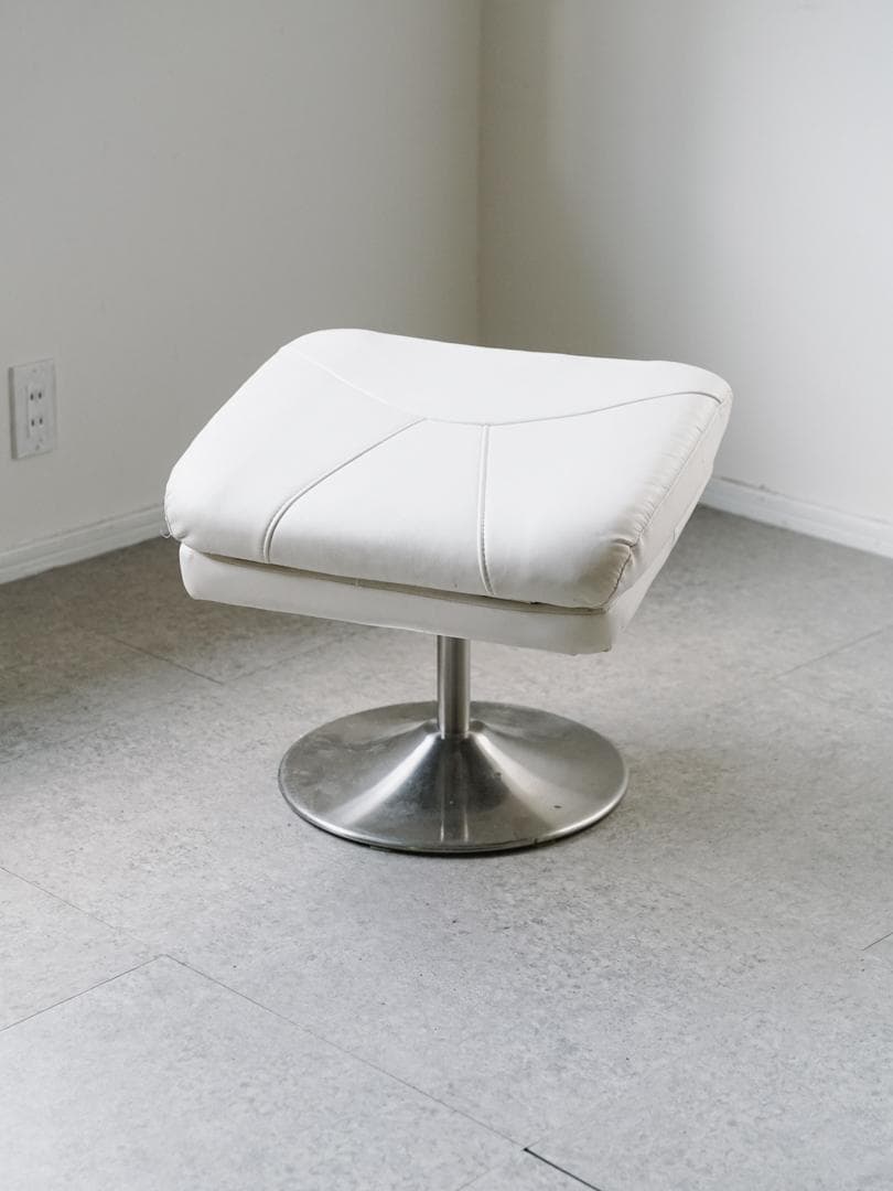 スペースエイジ オットマン/スツール 収納ディスプレイ モダン