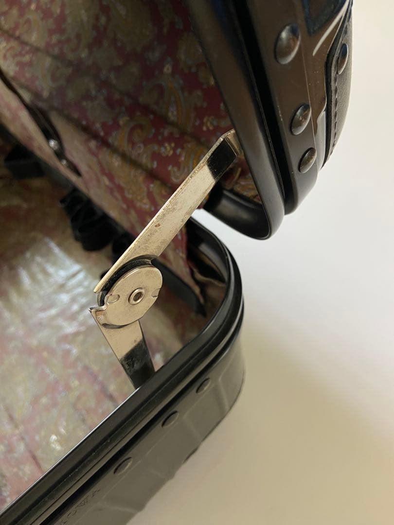 宋支配人様専用リモワ ビューティーケースSamba Novaサンバノヴァ 中古品