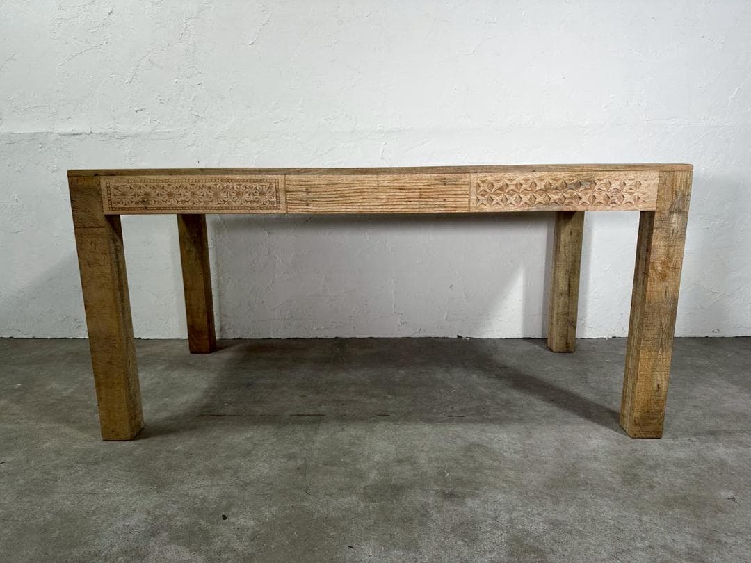 『KARE』カレ ダイニングテーブル 食卓テーブル レリーフ RWdin15