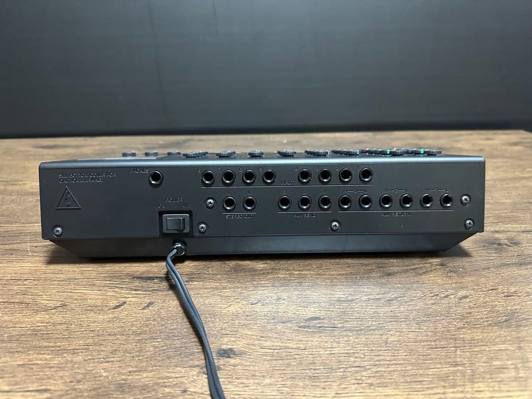 未使用に近い美品　YAMAHA KM802 アナログミキサー　取り扱い説明書付き