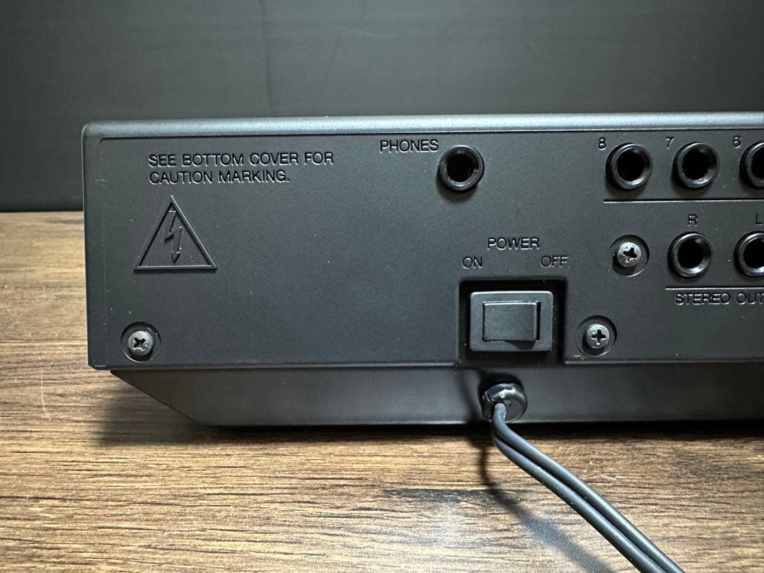 未使用に近い美品　YAMAHA KM802 アナログミキサー　取り扱い説明書付き