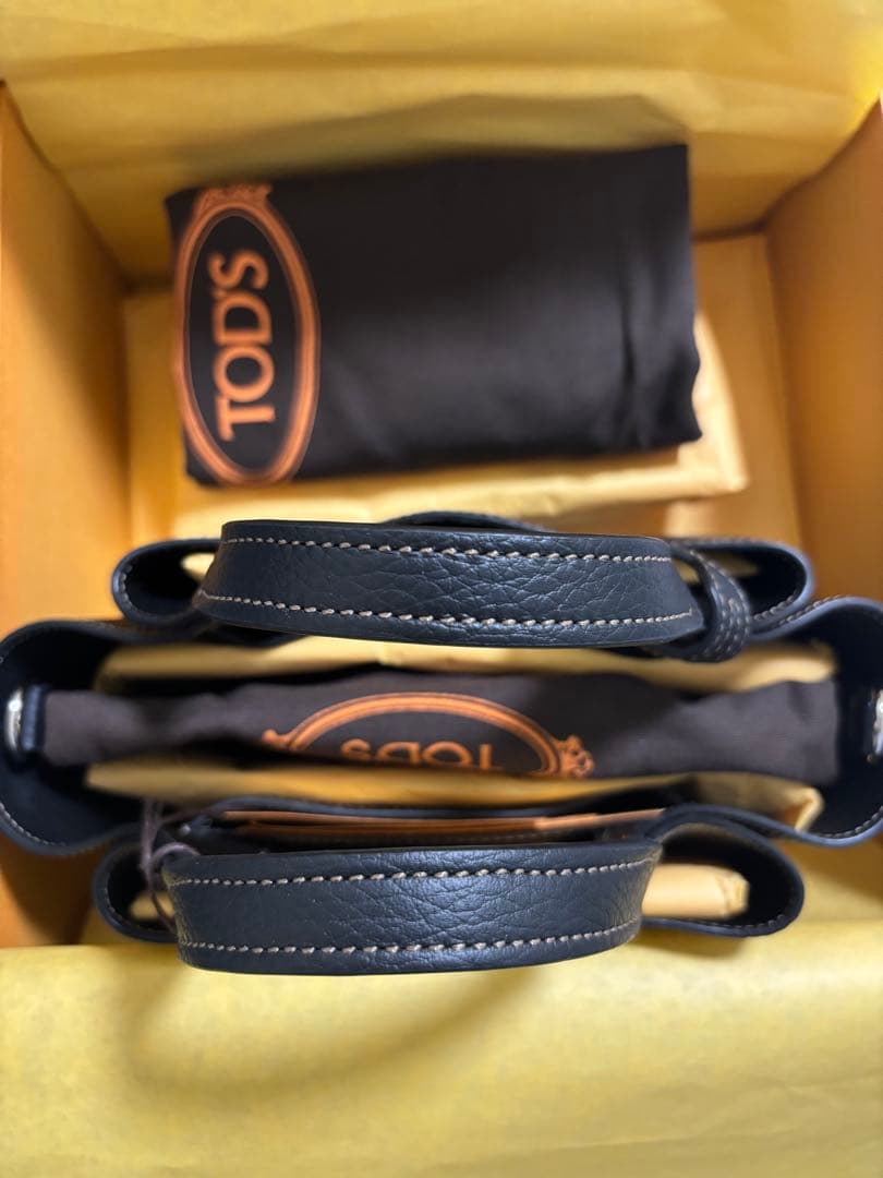 TOD'S T Timeless マイクロ ショルダーバッグ ブラック