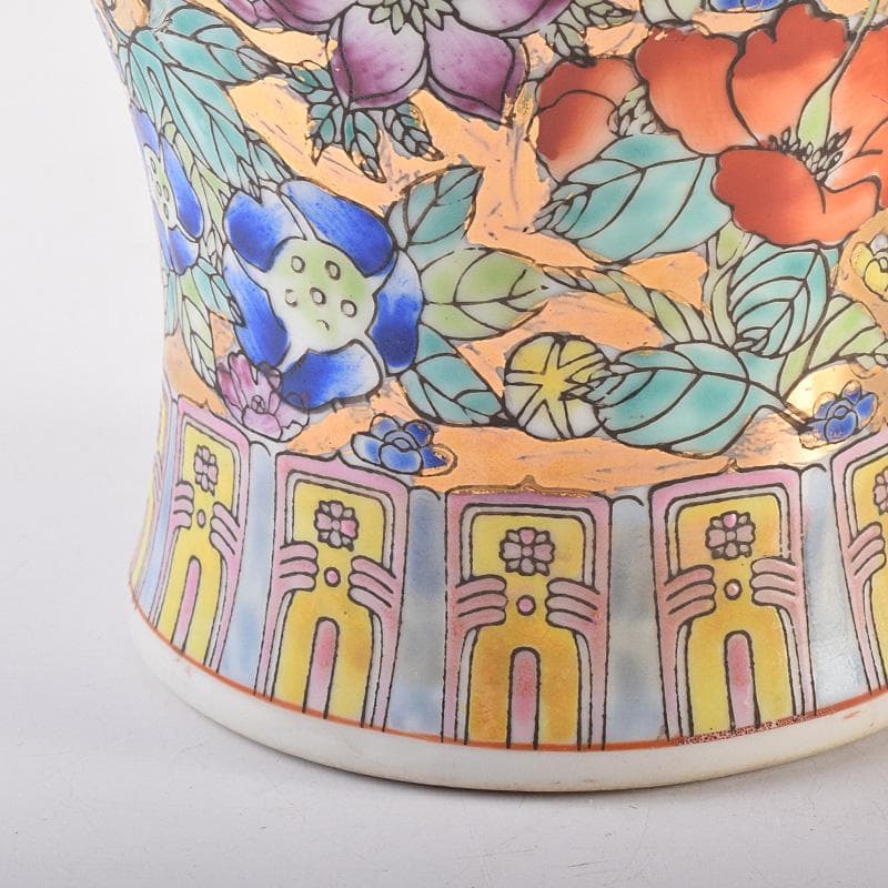 中国　乾隆年製款　粉彩　花草文　花瓶　C　7952A