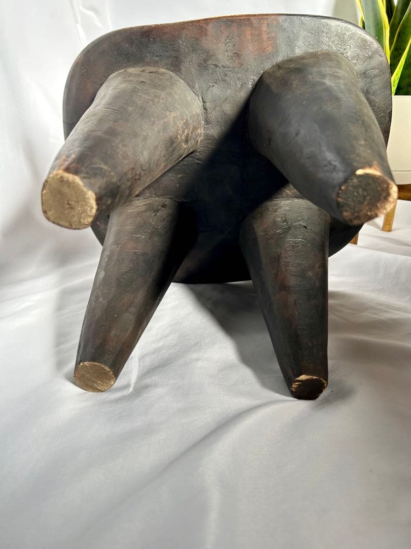 【24時間限定値下げ】アフリカ家具　セヌフォ族　スツール