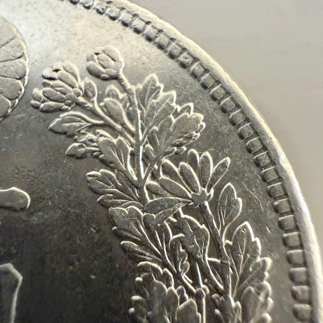 一圓　一円銀貨　明治37年　古銭