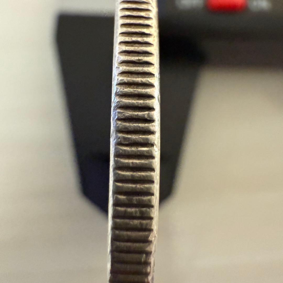 一圓　一円銀貨　明治37年　古銭